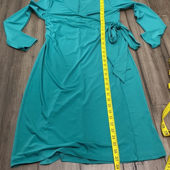 Pip&Vine By Rosie Pope Maternity Green Long Sleeve Wrap Dress - Picture 11 of 11